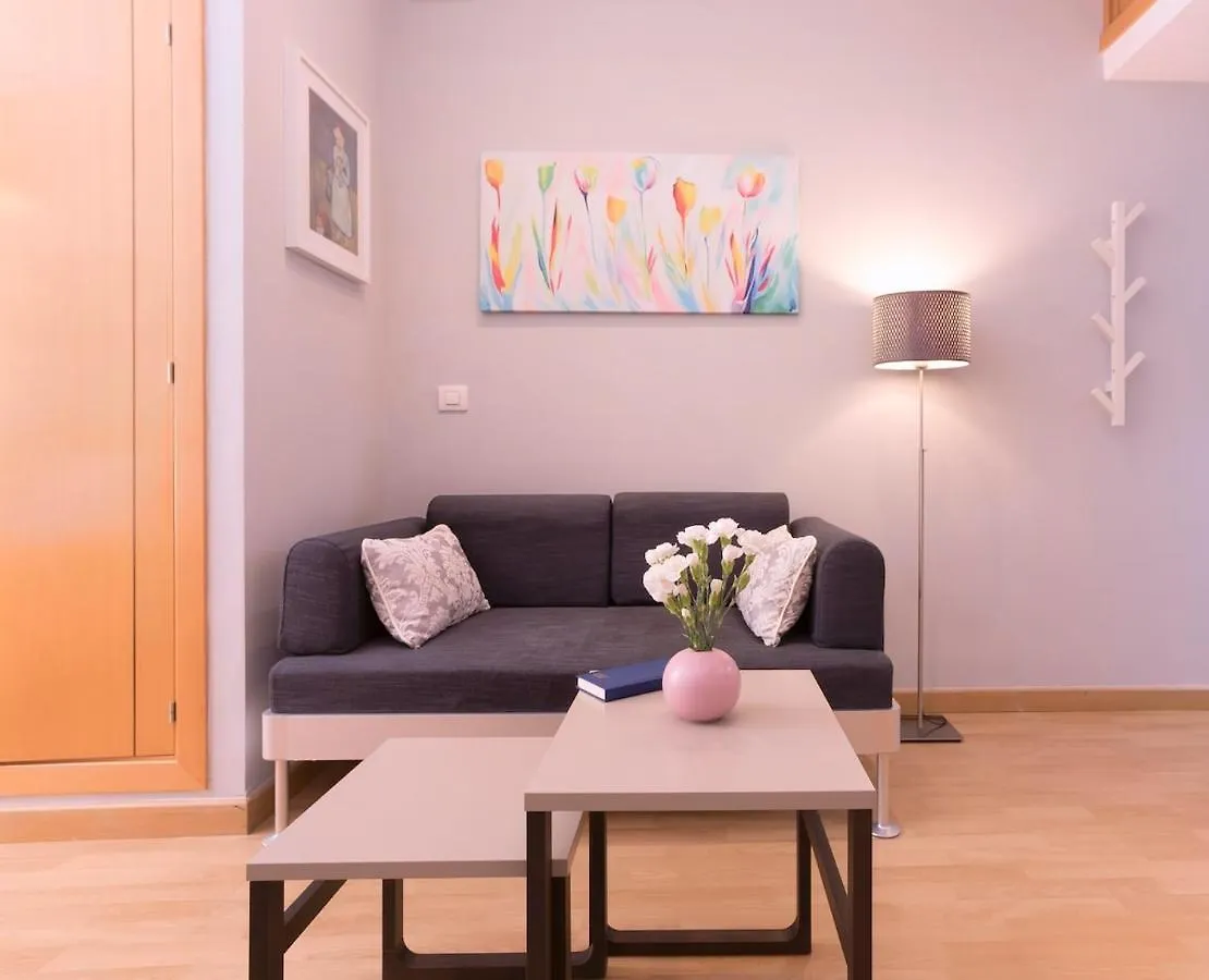 Apartment -Malagasunapts- Vibrant Historic City Centre