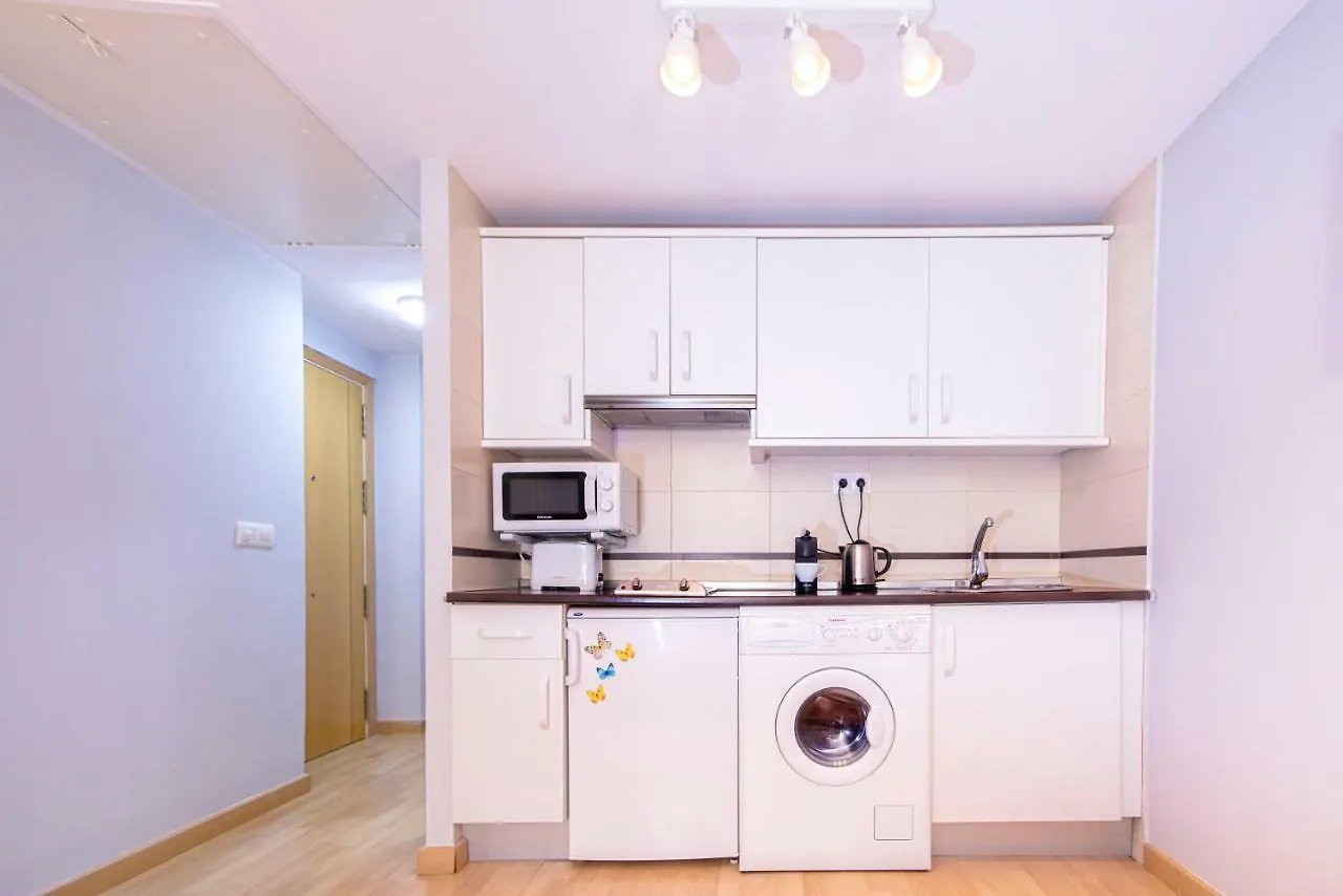 -Malagasunapts- Vibrant Historic City Centre Spain