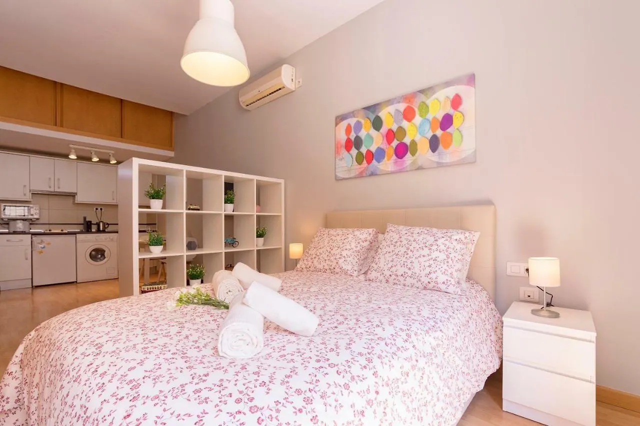 Apartment -Malagasunapts- Vibrant Historic City Centre Spain