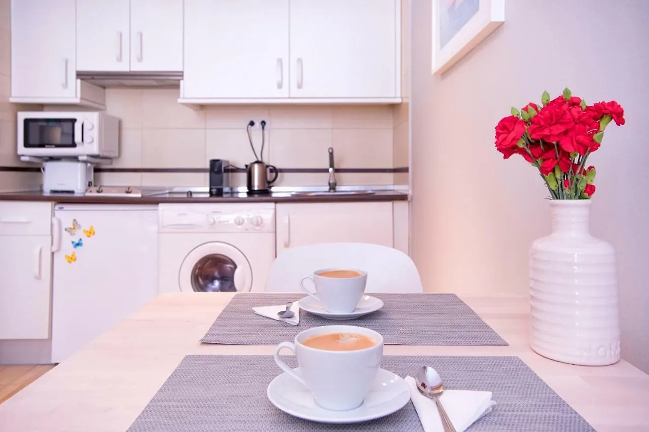 -Malagasunapts- Vibrant Historic City Centre Appartement